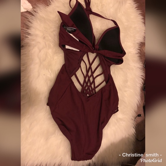 🎉SOLD🎉Kenneth Cole Swim Sexy Solid Push Up - Picture 5 of 6